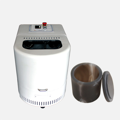 Máy nghiền bột mini phòng thí nghiệm 4L 670 vòng / phút với cối mài mã não
